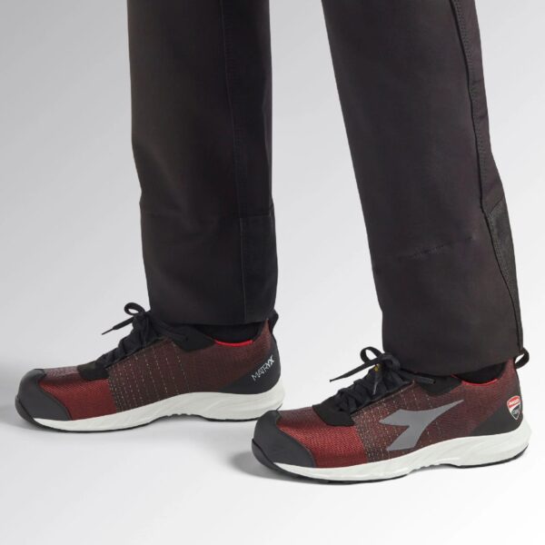 Calzado de seguridad Diadora Fly Motor Matryx Low S1PL SR HRO SC ESD