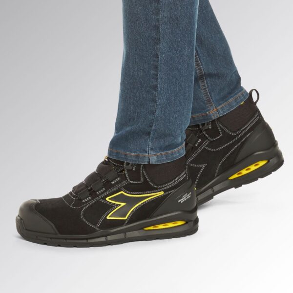 Calzado de seguridad Diadora RUN NET AIRBOX MASTER BOA MID S3S FO SR SC ESD
