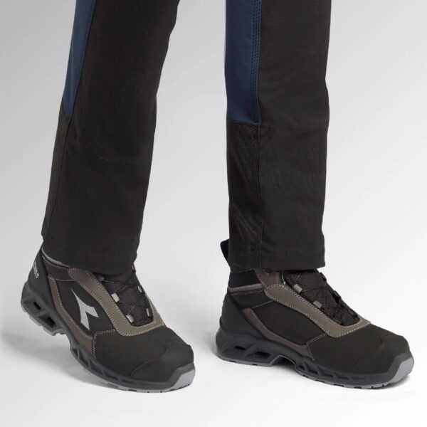 Calzado de seguridad Diadora SHARK STABLE IMPACT LEATHER QUICK MID S3S FO SR SC ESD